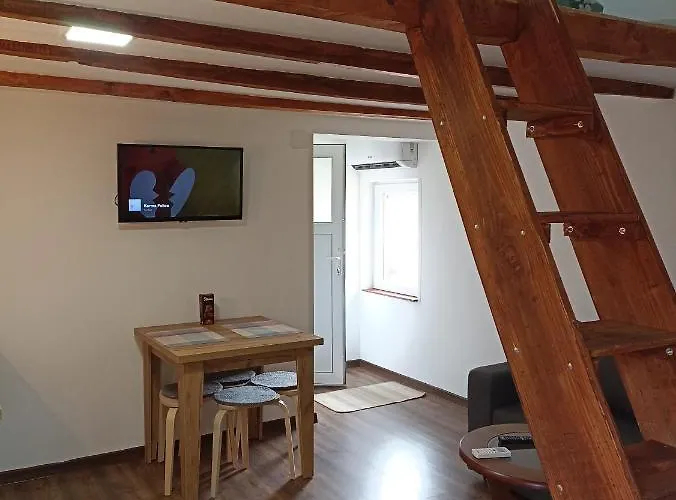 Апартаменты Ranc Sretenovic *